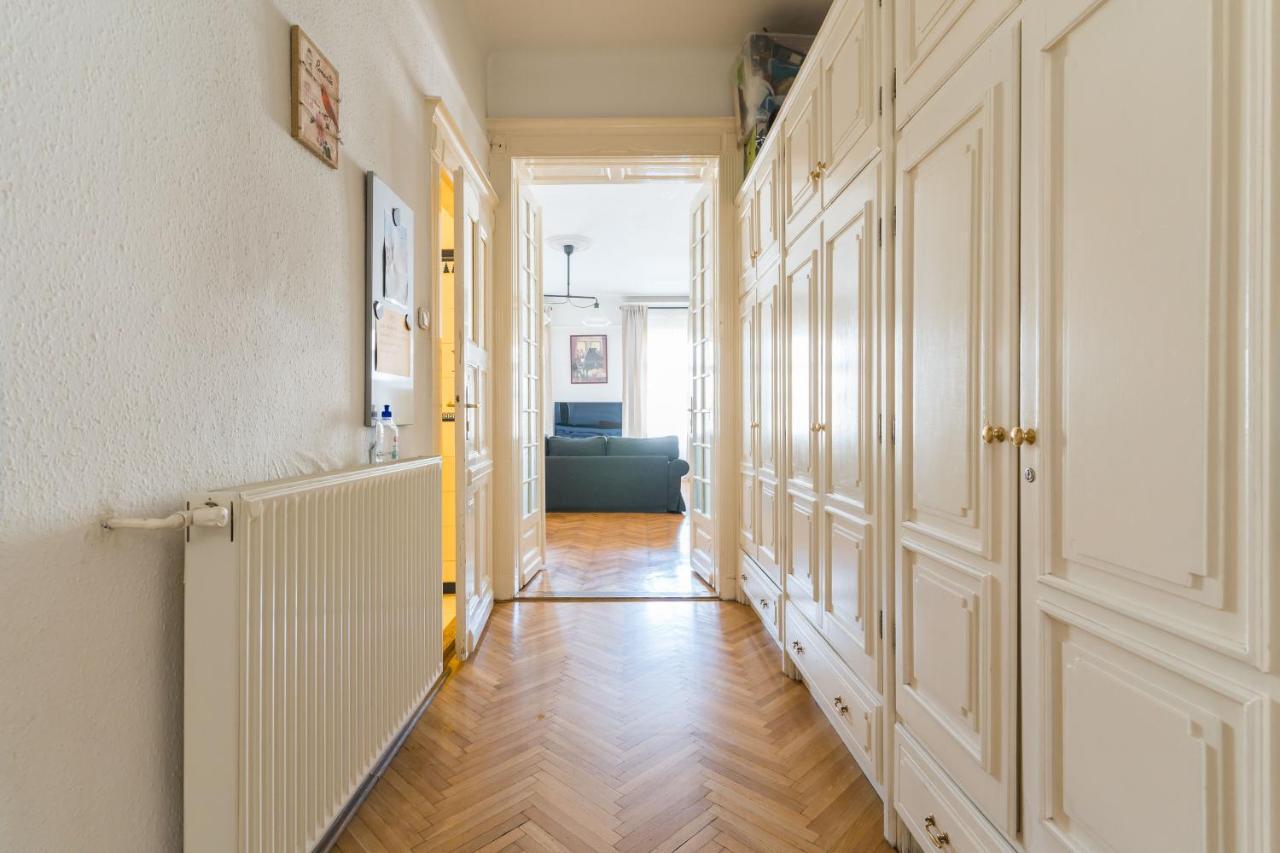 Friendly Apartment Oktogon Budapest Eksteriør billede